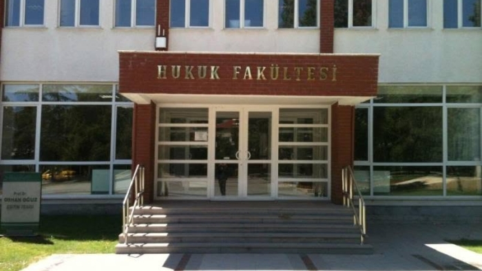 Eskişehir Barosu hukuk fakültelerindeki tabloyu açıkladı: Öğrenci sayısı 7 bin 854'e geriledi